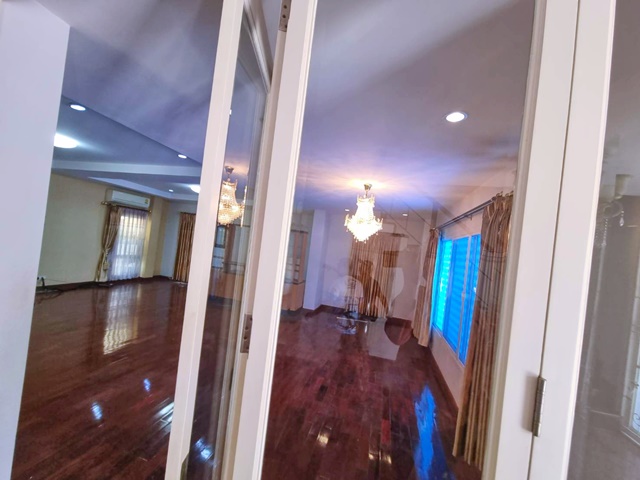 ประกาศฟรี! ซื้อ-ขาย-เช่า คอนโด บ้าน ทาวน์โฮม ที่ดิน และพื้นที่เชิงพาณิชย์ทั่วประเทศไทย ทุกทำเล ทุกงบประมาณ ไม่มีค่าใช้จ่าย ลงง่าย ขายไว เข้าถึงผู้ซื้อโดยตรง 4 182326pic3.jpg