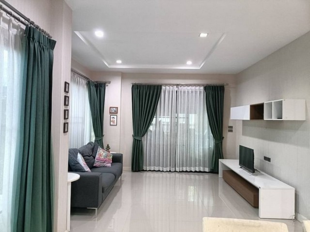 ประกาศฟรี! ซื้อ-ขาย-เช่า คอนโด บ้าน ทาวน์โฮม ที่ดิน และพื้นที่เชิงพาณิชย์ทั่วประเทศไทย ทุกทำเล ทุกงบประมาณ ไม่มีค่าใช้จ่าย ลงง่าย ขายไว เข้าถึงผู้ซื้อโดยตรง 3 182383pic2.jpg