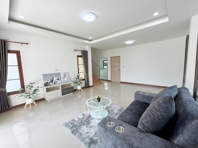 ประกาศฟรี! ซื้อ-ขาย-เช่า คอนโด บ้าน ทาวน์โฮม ที่ดิน และพื้นที่เชิงพาณิชย์ทั่วประเทศไทย ทุกทำเล ทุกงบประมาณ ไม่มีค่าใช้จ่าย ลงง่าย ขายไว เข้าถึงผู้ซื้อโดยตรง 3 182374pic2.jpg