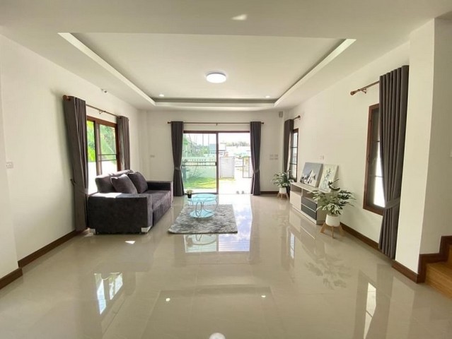 ประกาศฟรี! ซื้อ-ขาย-เช่า คอนโด บ้าน ทาวน์โฮม ที่ดิน และพื้นที่เชิงพาณิชย์ทั่วประเทศไทย ทุกทำเล ทุกงบประมาณ ไม่มีค่าใช้จ่าย ลงง่าย ขายไว เข้าถึงผู้ซื้อโดยตรง 4 182374pic3.jpg