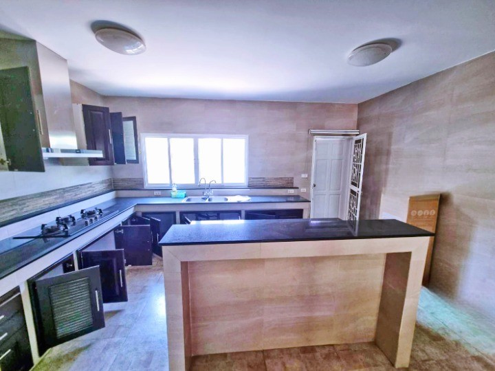 ประกาศฟรี! ซื้อ-ขาย-เช่า คอนโด บ้าน ทาวน์โฮม ที่ดิน และพื้นที่เชิงพาณิชย์ทั่วประเทศไทย ทุกทำเล ทุกงบประมาณ ไม่มีค่าใช้จ่าย ลงง่าย ขายไว เข้าถึงผู้ซื้อโดยตรง 5 182325pic4.jpg