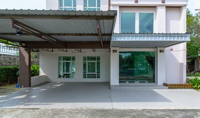 ประกาศฟรี! ซื้อ-ขาย-เช่า คอนโด บ้าน ทาวน์โฮม ที่ดิน และพื้นที่เชิงพาณิชย์ทั่วประเทศไทย ทุกทำเล ทุกงบประมาณ ไม่มีค่าใช้จ่าย ลงง่าย ขายไว เข้าถึงผู้ซื้อโดยตรง 5 182321pic4.jpg