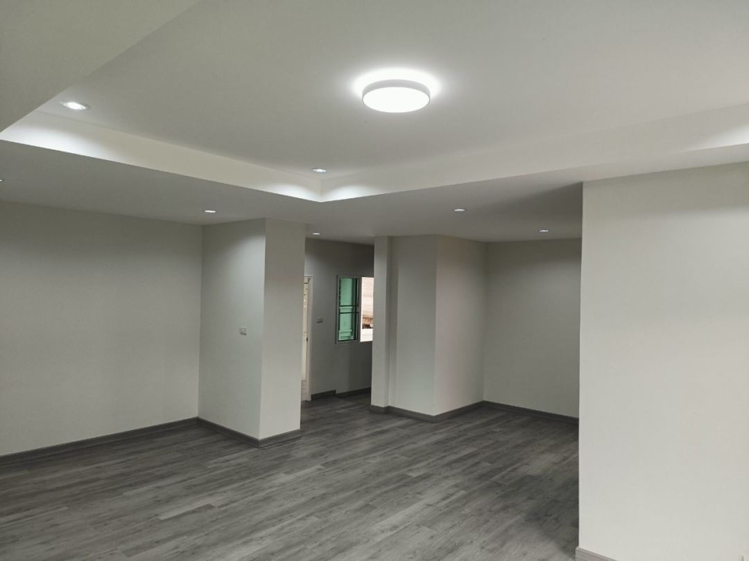 ประกาศฟรี! ซื้อ-ขาย-เช่า คอนโด บ้าน ทาวน์โฮม ที่ดิน และพื้นที่เชิงพาณิชย์ทั่วประเทศไทย ทุกทำเล ทุกงบประมาณ ไม่มีค่าใช้จ่าย ลงง่าย ขายไว เข้าถึงผู้ซื้อโดยตรง 5 182399pic4.jpg