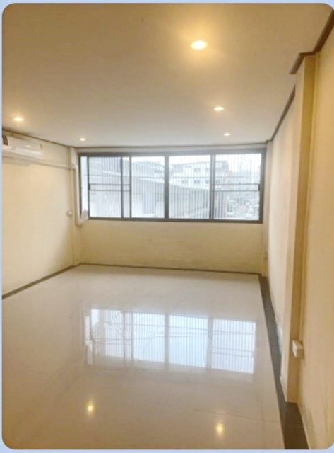 ประกาศฟรี! ซื้อ-ขาย-เช่า คอนโด บ้าน ทาวน์โฮม ที่ดิน และพื้นที่เชิงพาณิชย์ทั่วประเทศไทย ทุกทำเล ทุกงบประมาณ ไม่มีค่าใช้จ่าย ลงง่าย ขายไว เข้าถึงผู้ซื้อโดยตรง 4 182627pic3.jpg