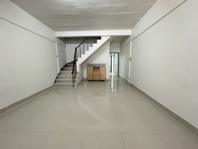 ประกาศฟรี! ซื้อ-ขาย-เช่า คอนโด บ้าน ทาวน์โฮม ที่ดิน และพื้นที่เชิงพาณิชย์ทั่วประเทศไทย ทุกทำเล ทุกงบประมาณ ไม่มีค่าใช้จ่าย ลงง่าย ขายไว เข้าถึงผู้ซื้อโดยตรง 5 182643pic4.jpg