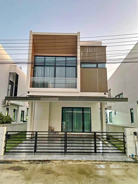 ประกาศฟรี! ซื้อ-ขาย-เช่า คอนโด บ้าน ทาวน์โฮม ที่ดิน และพื้นที่เชิงพาณิชย์ทั่วประเทศไทย ทุกทำเล ทุกงบประมาณ ไม่มีค่าใช้จ่าย ลงง่าย ขายไว เข้าถึงผู้ซื้อโดยตรง 3 182742pic2.jpg