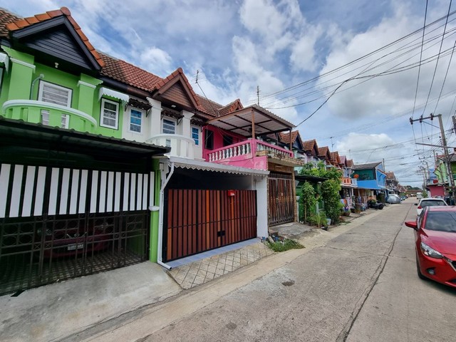 ประกาศฟรี! ซื้อ-ขาย-เช่า คอนโด บ้าน ทาวน์โฮม ที่ดิน และพื้นที่เชิงพาณิชย์ทั่วประเทศไทย ทุกทำเล ทุกงบประมาณ ไม่มีค่าใช้จ่าย ลงง่าย ขายไว เข้าถึงผู้ซื้อโดยตรง 3 234997pic2.jpg