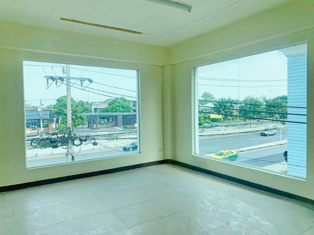 ประกาศฟรี! ซื้อ-ขาย-เช่า คอนโด บ้าน ทาวน์โฮม ที่ดิน และพื้นที่เชิงพาณิชย์ทั่วประเทศไทย ทุกทำเล ทุกงบประมาณ ไม่มีค่าใช้จ่าย ลงง่าย ขายไว เข้าถึงผู้ซื้อโดยตรง 5 182820pic4.jpg