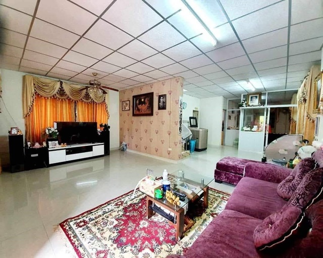 ประกาศฟรี! ซื้อ-ขาย-เช่า คอนโด บ้าน ทาวน์โฮม ที่ดิน และพื้นที่เชิงพาณิชย์ทั่วประเทศไทย ทุกทำเล ทุกงบประมาณ ไม่มีค่าใช้จ่าย ลงง่าย ขายไว เข้าถึงผู้ซื้อโดยตรง 3 182905pic2.jpg