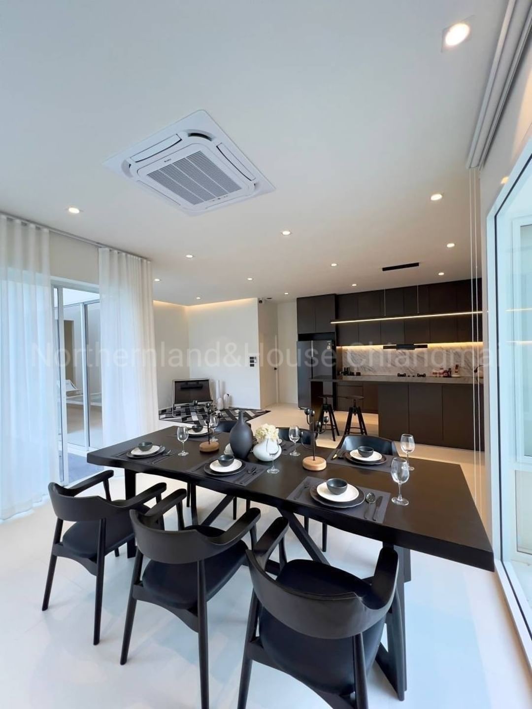 ประกาศฟรี! ซื้อ-ขาย-เช่า คอนโด บ้าน ทาวน์โฮม ที่ดิน และพื้นที่เชิงพาณิชย์ทั่วประเทศไทย ทุกทำเล ทุกงบประมาณ ไม่มีค่าใช้จ่าย ลงง่าย ขายไว เข้าถึงผู้ซื้อโดยตรง 5 183361pic4.jpg