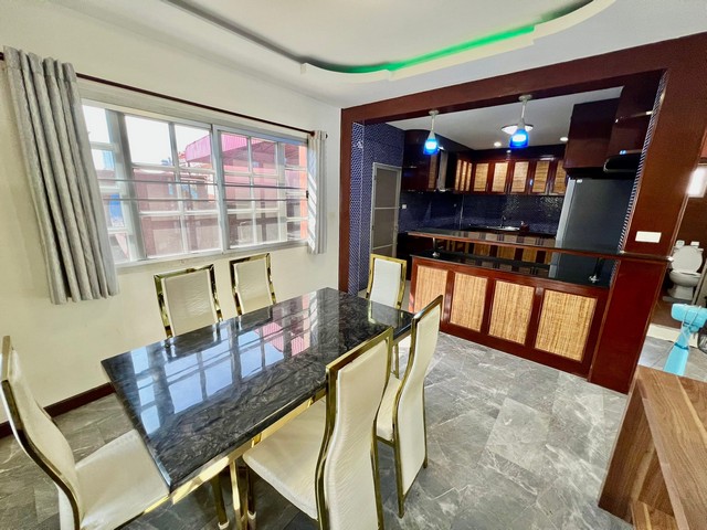 ประกาศฟรี! ซื้อ-ขาย-เช่า คอนโด บ้าน ทาวน์โฮม ที่ดิน และพื้นที่เชิงพาณิชย์ทั่วประเทศไทย ทุกทำเล ทุกงบประมาณ ไม่มีค่าใช้จ่าย ลงง่าย ขายไว เข้าถึงผู้ซื้อโดยตรง 5 280988pic4.jpg