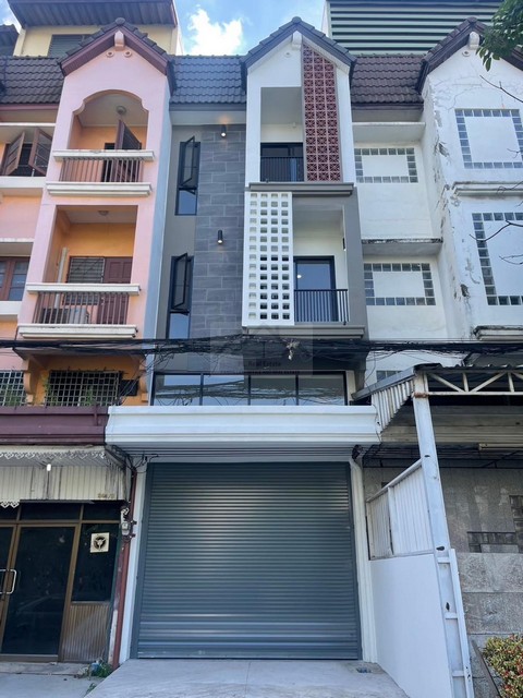 ประกาศฟรี! ซื้อ-ขาย-เช่า คอนโด บ้าน ทาวน์โฮม ที่ดิน และพื้นที่เชิงพาณิชย์ทั่วประเทศไทย ทุกทำเล ทุกงบประมาณ ไม่มีค่าใช้จ่าย ลงง่าย ขายไว เข้าถึงผู้ซื้อโดยตรง 2 482779pic1.jpg