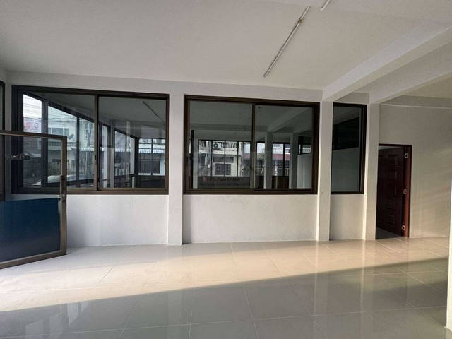 ประกาศฟรี! ซื้อ-ขาย-เช่า คอนโด บ้าน ทาวน์โฮม ที่ดิน และพื้นที่เชิงพาณิชย์ทั่วประเทศไทย ทุกทำเล ทุกงบประมาณ ไม่มีค่าใช้จ่าย ลงง่าย ขายไว เข้าถึงผู้ซื้อโดยตรง 4 482851pic3.jpg