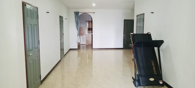 ประกาศฟรี! ซื้อ-ขาย-เช่า คอนโด บ้าน ทาวน์โฮม ที่ดิน และพื้นที่เชิงพาณิชย์ทั่วประเทศไทย ทุกทำเล ทุกงบประมาณ ไม่มีค่าใช้จ่าย ลงง่าย ขายไว เข้าถึงผู้ซื้อโดยตรง 5 482877pic4.jpg