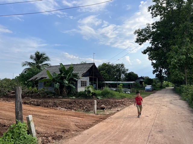 ประกาศฟรี! ซื้อ-ขาย-เช่า คอนโด บ้าน ทาวน์โฮม ที่ดิน และพื้นที่เชิงพาณิชย์ทั่วประเทศไทย ทุกทำเล ทุกงบประมาณ ไม่มีค่าใช้จ่าย ลงง่าย ขายไว เข้าถึงผู้ซื้อโดยตรง 5 481759pic4.jpg