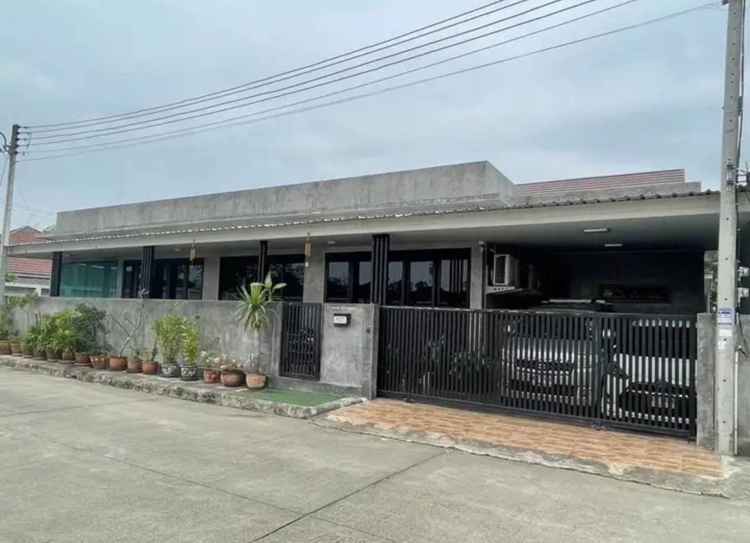 ประกาศฟรี! ซื้อ-ขาย-เช่า คอนโด บ้าน ทาวน์โฮม ที่ดิน และพื้นที่เชิงพาณิชย์ทั่วประเทศไทย ทุกทำเล ทุกงบประมาณ ไม่มีค่าใช้จ่าย ลงง่าย ขายไว เข้าถึงผู้ซื้อโดยตรง 2 183789pic1.jpg