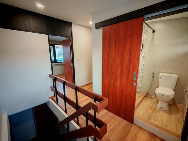 ประกาศฟรี! ซื้อ-ขาย-เช่า คอนโด บ้าน ทาวน์โฮม ที่ดิน และพื้นที่เชิงพาณิชย์ทั่วประเทศไทย ทุกทำเล ทุกงบประมาณ ไม่มีค่าใช้จ่าย ลงง่าย ขายไว เข้าถึงผู้ซื้อโดยตรง 5 482875pic4.jpg