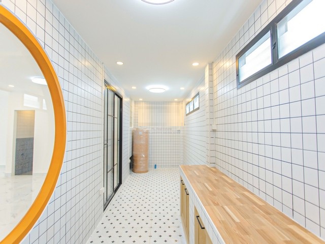 ประกาศฟรี! ซื้อ-ขาย-เช่า คอนโด บ้าน ทาวน์โฮม ที่ดิน และพื้นที่เชิงพาณิชย์ทั่วประเทศไทย ทุกทำเล ทุกงบประมาณ ไม่มีค่าใช้จ่าย ลงง่าย ขายไว เข้าถึงผู้ซื้อโดยตรง 5 482951pic4.jpg