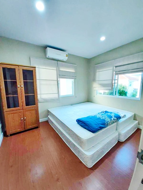 ประกาศฟรี! ซื้อ-ขาย-เช่า คอนโด บ้าน ทาวน์โฮม ที่ดิน และพื้นที่เชิงพาณิชย์ทั่วประเทศไทย ทุกทำเล ทุกงบประมาณ ไม่มีค่าใช้จ่าย ลงง่าย ขายไว เข้าถึงผู้ซื้อโดยตรง 4 184071pic3.jpg