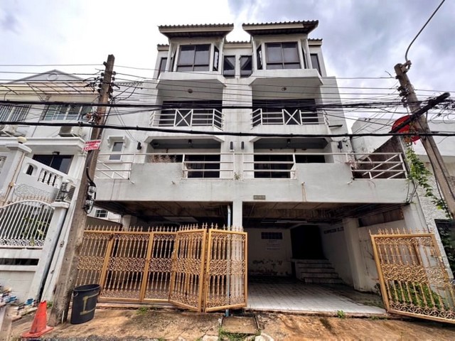 ประกาศฟรี! ซื้อ-ขาย-เช่า คอนโด บ้าน ทาวน์โฮม ที่ดิน และพื้นที่เชิงพาณิชย์ทั่วประเทศไทย ทุกทำเล ทุกงบประมาณ ไม่มีค่าใช้จ่าย ลงง่าย ขายไว เข้าถึงผู้ซื้อโดยตรง 2 184253pic1.jpg