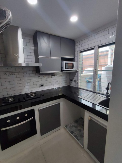 ประกาศฟรี! ซื้อ-ขาย-เช่า คอนโด บ้าน ทาวน์โฮม ที่ดิน และพื้นที่เชิงพาณิชย์ทั่วประเทศไทย ทุกทำเล ทุกงบประมาณ ไม่มีค่าใช้จ่าย ลงง่าย ขายไว เข้าถึงผู้ซื้อโดยตรง 3 483052pic2.jpg