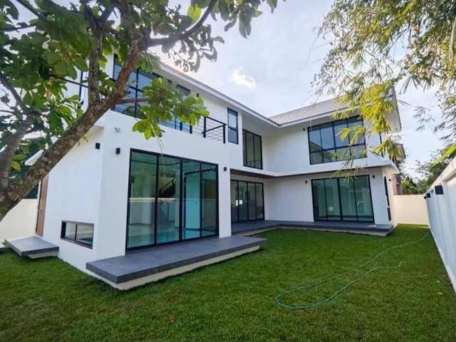 ประกาศฟรี! ซื้อ-ขาย-เช่า คอนโด บ้าน ทาวน์โฮม ที่ดิน และพื้นที่เชิงพาณิชย์ทั่วประเทศไทย ทุกทำเล ทุกงบประมาณ ไม่มีค่าใช้จ่าย ลงง่าย ขายไว เข้าถึงผู้ซื้อโดยตรง 2 184326pic1.jpg