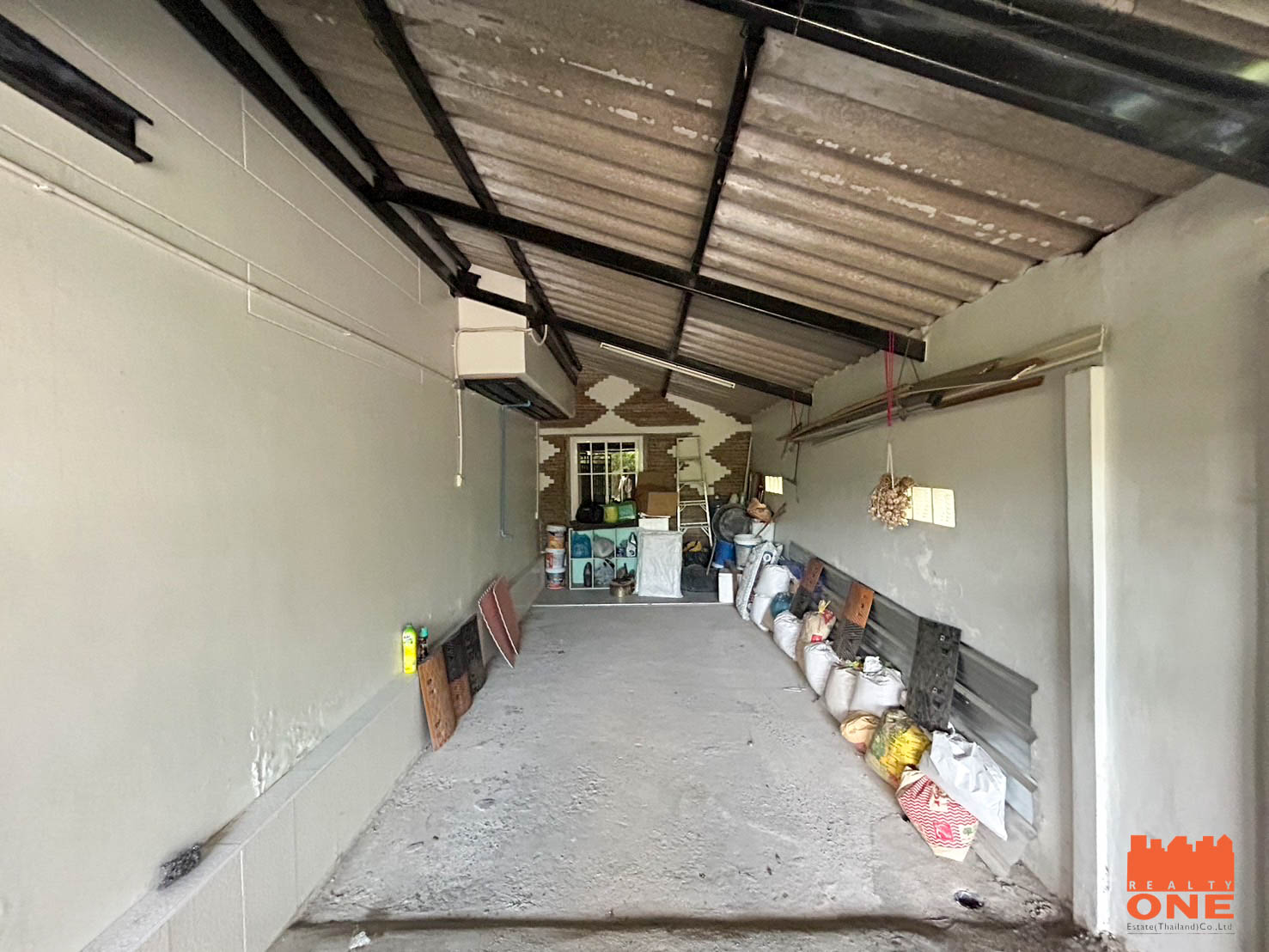 ประกาศฟรี! ซื้อ-ขาย-เช่า คอนโด บ้าน ทาวน์โฮม ที่ดิน และพื้นที่เชิงพาณิชย์ทั่วประเทศไทย ทุกทำเล ทุกงบประมาณ ไม่มีค่าใช้จ่าย ลงง่าย ขายไว เข้าถึงผู้ซื้อโดยตรง 5 281149pic4.jpg