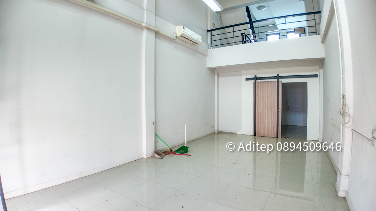 ประกาศฟรี! ซื้อ-ขาย-เช่า คอนโด บ้าน ทาวน์โฮม ที่ดิน และพื้นที่เชิงพาณิชย์ทั่วประเทศไทย ทุกทำเล ทุกงบประมาณ ไม่มีค่าใช้จ่าย ลงง่าย ขายไว เข้าถึงผู้ซื้อโดยตรง 4 281144pic3.jpg