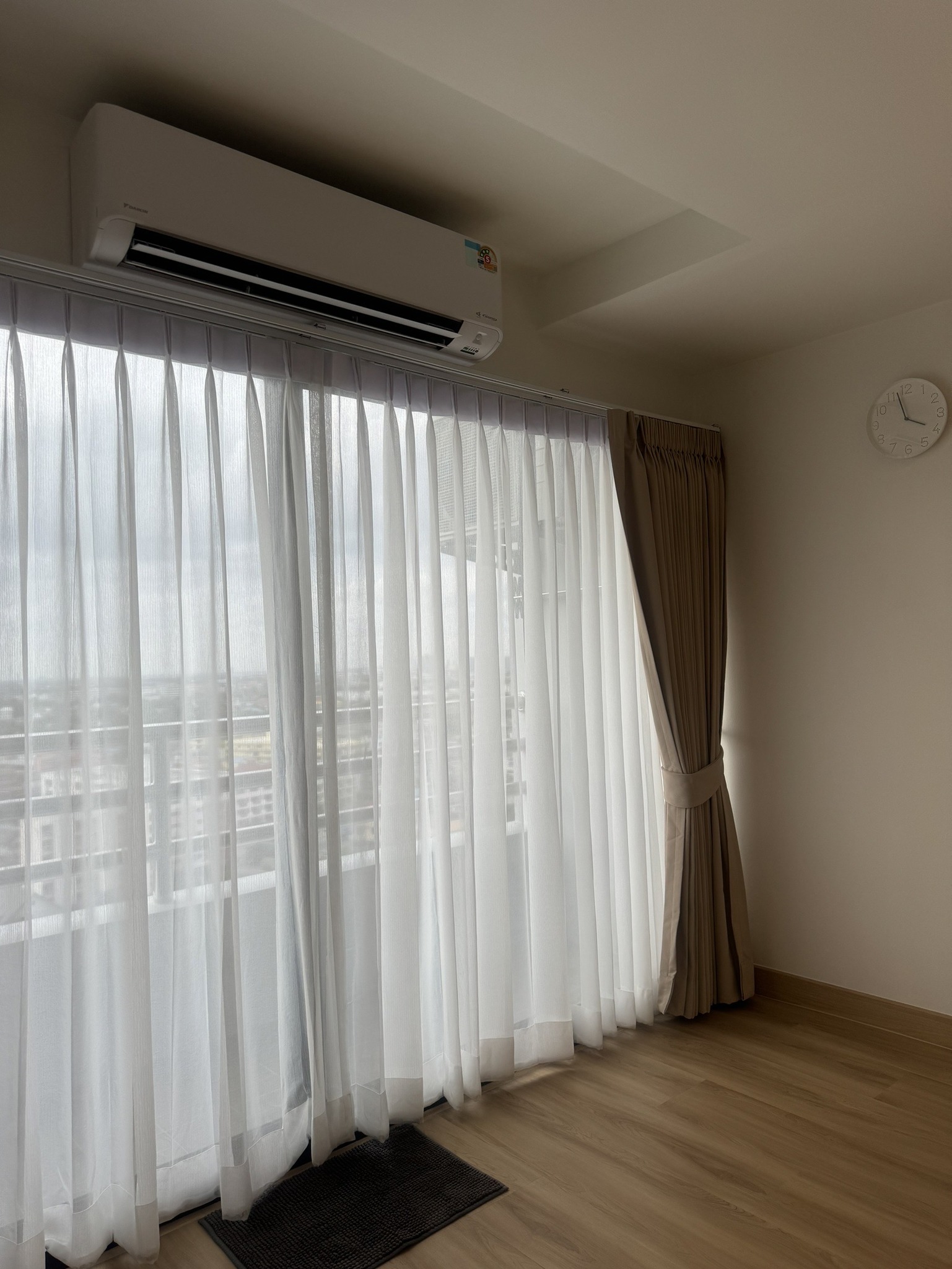 ประกาศฟรี! ซื้อ-ขาย-เช่า คอนโด บ้าน ทาวน์โฮม ที่ดิน และพื้นที่เชิงพาณิชย์ทั่วประเทศไทย ทุกทำเล ทุกงบประมาณ ไม่มีค่าใช้จ่าย ลงง่าย ขายไว เข้าถึงผู้ซื้อโดยตรง 6 ห้อง-3.jpg