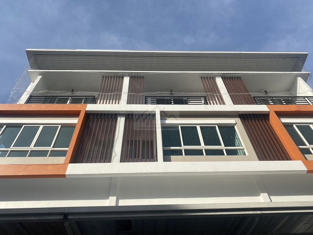 ประกาศฟรี! ซื้อ-ขาย-เช่า คอนโด บ้าน ทาวน์โฮม ที่ดิน และพื้นที่เชิงพาณิชย์ทั่วประเทศไทย ทุกทำเล ทุกงบประมาณ ไม่มีค่าใช้จ่าย ลงง่าย ขายไว เข้าถึงผู้ซื้อโดยตรง 5 483213pic4.jpg