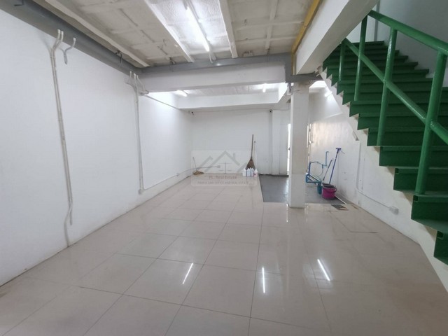 ประกาศฟรี! ซื้อ-ขาย-เช่า คอนโด บ้าน ทาวน์โฮม ที่ดิน และพื้นที่เชิงพาณิชย์ทั่วประเทศไทย ทุกทำเล ทุกงบประมาณ ไม่มีค่าใช้จ่าย ลงง่าย ขายไว เข้าถึงผู้ซื้อโดยตรง 3 483229pic2.jpg