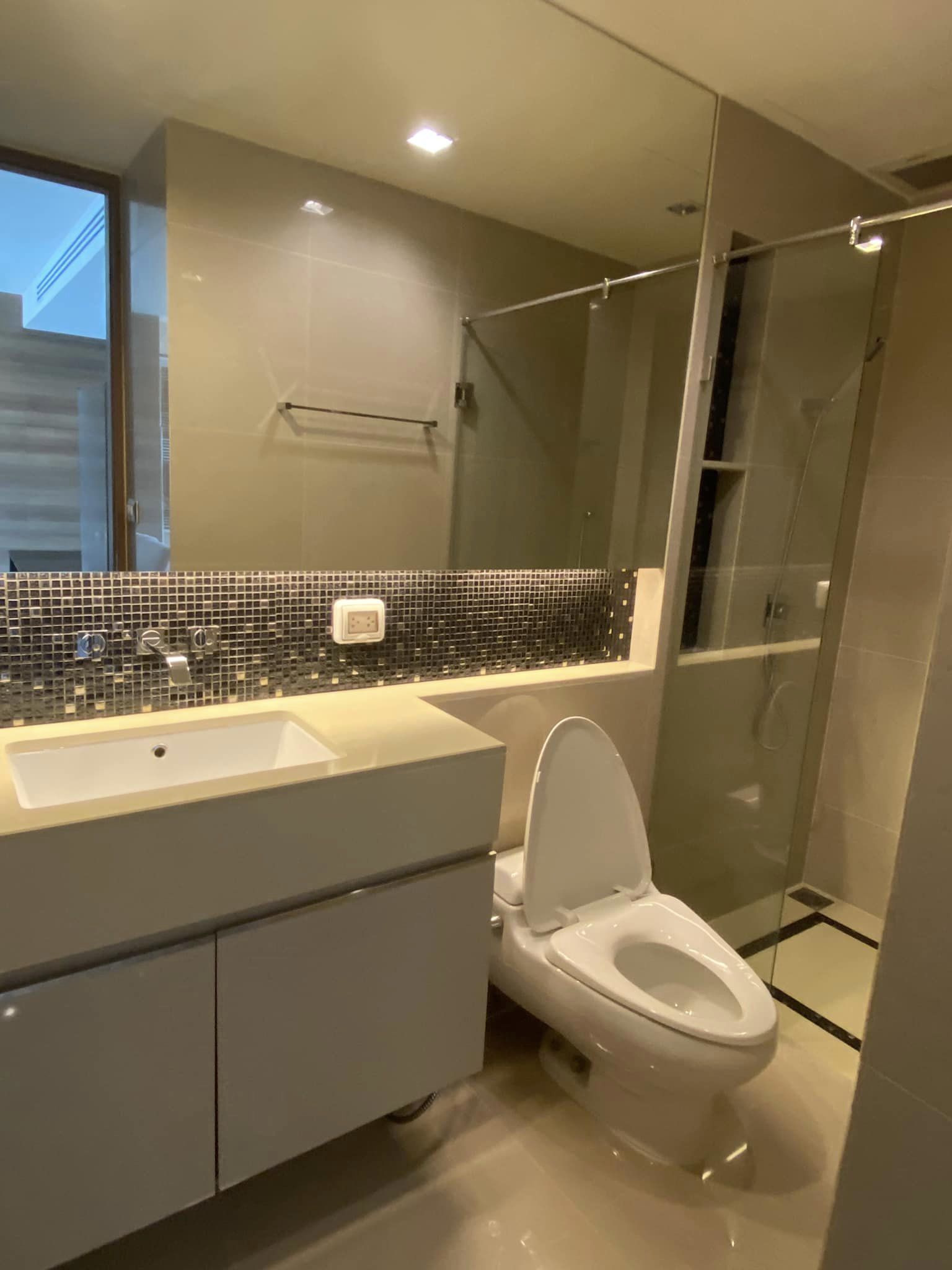 ประกาศฟรี! ซื้อ-ขาย-เช่า คอนโด บ้าน ทาวน์โฮม ที่ดิน และพื้นที่เชิงพาณิชย์ทั่วประเทศไทย ทุกทำเล ทุกงบประมาณ ไม่มีค่าใช้จ่าย ลงง่าย ขายไว เข้าถึงผู้ซื้อโดยตรง 5 466155pic4.jpg