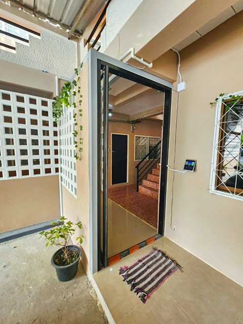 ประกาศฟรี! ซื้อ-ขาย-เช่า คอนโด บ้าน ทาวน์โฮม ที่ดิน และพื้นที่เชิงพาณิชย์ทั่วประเทศไทย ทุกทำเล ทุกงบประมาณ ไม่มีค่าใช้จ่าย ลงง่าย ขายไว เข้าถึงผู้ซื้อโดยตรง 5 188083pic4.jpg