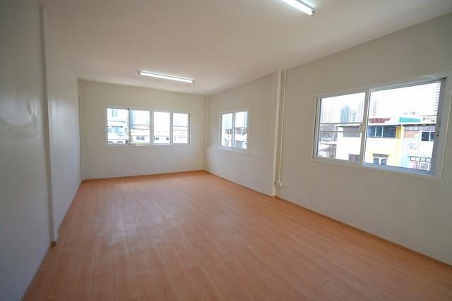 ประกาศฟรี! ซื้อ-ขาย-เช่า คอนโด บ้าน ทาวน์โฮม ที่ดิน และพื้นที่เชิงพาณิชย์ทั่วประเทศไทย ทุกทำเล ทุกงบประมาณ ไม่มีค่าใช้จ่าย ลงง่าย ขายไว เข้าถึงผู้ซื้อโดยตรง 4 482714pic3.jpg