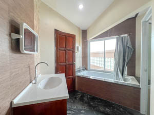 ประกาศฟรี! ซื้อ-ขาย-เช่า คอนโด บ้าน ทาวน์โฮม ที่ดิน และพื้นที่เชิงพาณิชย์ทั่วประเทศไทย ทุกทำเล ทุกงบประมาณ ไม่มีค่าใช้จ่าย ลงง่าย ขายไว เข้าถึงผู้ซื้อโดยตรง 4 284109pic3.jpg