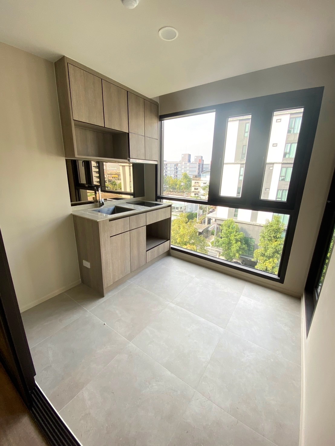 ประกาศฟรี! ซื้อ-ขาย-เช่า คอนโด บ้าน ทาวน์โฮม ที่ดิน และพื้นที่เชิงพาณิชย์ทั่วประเทศไทย ทุกทำเล ทุกงบประมาณ ไม่มีค่าใช้จ่าย ลงง่าย ขายไว เข้าถึงผู้ซื้อโดยตรง 4 S__40665201.jpg