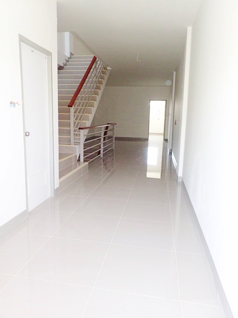 ประกาศฟรี! ซื้อ-ขาย-เช่า คอนโด บ้าน ทาวน์โฮม ที่ดิน และพื้นที่เชิงพาณิชย์ทั่วประเทศไทย ทุกทำเล ทุกงบประมาณ ไม่มีค่าใช้จ่าย ลงง่าย ขายไว เข้าถึงผู้ซื้อโดยตรง 3 188995pic2.jpg