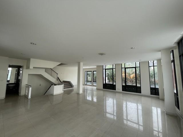 ประกาศฟรี! ซื้อ-ขาย-เช่า คอนโด บ้าน ทาวน์โฮม ที่ดิน และพื้นที่เชิงพาณิชย์ทั่วประเทศไทย ทุกทำเล ทุกงบประมาณ ไม่มีค่าใช้จ่าย ลงง่าย ขายไว เข้าถึงผู้ซื้อโดยตรง 4 486046pic3.jpg