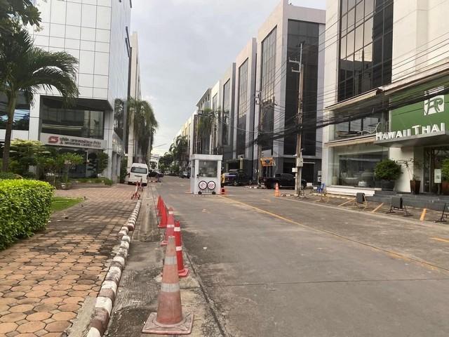 ประกาศฟรี! ซื้อ-ขาย-เช่า คอนโด บ้าน ทาวน์โฮม ที่ดิน และพื้นที่เชิงพาณิชย์ทั่วประเทศไทย ทุกทำเล ทุกงบประมาณ ไม่มีค่าใช้จ่าย ลงง่าย ขายไว เข้าถึงผู้ซื้อโดยตรง 3 480567pic2.jpg