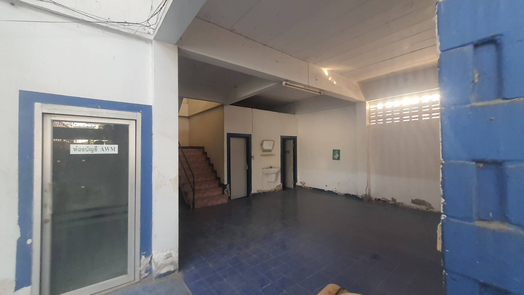 ประกาศฟรี! ซื้อ-ขาย-เช่า คอนโด บ้าน ทาวน์โฮม ที่ดิน และพื้นที่เชิงพาณิชย์ทั่วประเทศไทย ทุกทำเล ทุกงบประมาณ ไม่มีค่าใช้จ่าย ลงง่าย ขายไว เข้าถึงผู้ซื้อโดยตรง 5 284417pic4.jpg