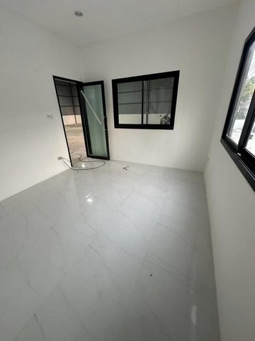 ประกาศฟรี! ซื้อ-ขาย-เช่า คอนโด บ้าน ทาวน์โฮม ที่ดิน และพื้นที่เชิงพาณิชย์ทั่วประเทศไทย ทุกทำเล ทุกงบประมาณ ไม่มีค่าใช้จ่าย ลงง่าย ขายไว เข้าถึงผู้ซื้อโดยตรง 5 486572pic4.jpg