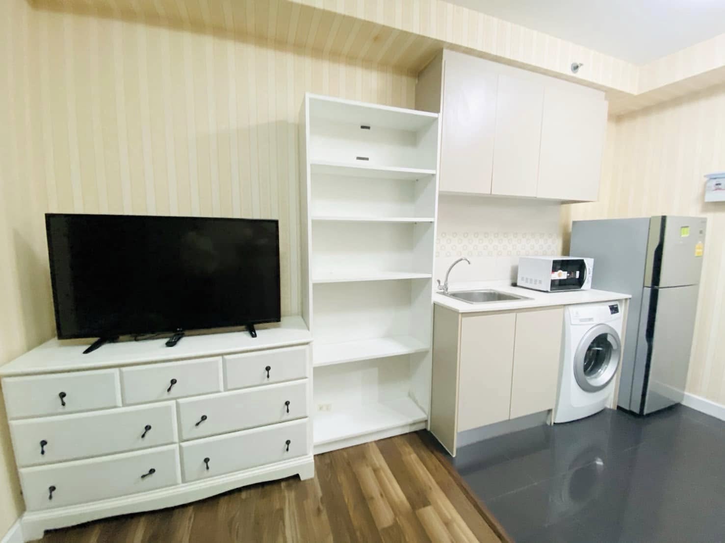 ประกาศฟรี! ซื้อ-ขาย-เช่า คอนโด บ้าน ทาวน์โฮม ที่ดิน และพื้นที่เชิงพาณิชย์ทั่วประเทศไทย ทุกทำเล ทุกงบประมาณ ไม่มีค่าใช้จ่าย ลงง่าย ขายไว เข้าถึงผู้ซื้อโดยตรง 4 284637pic3.jpg