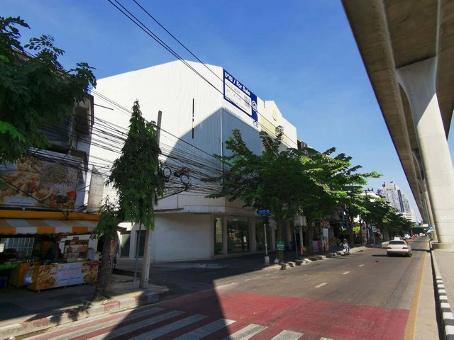 ประกาศฟรี! ซื้อ-ขาย-เช่า คอนโด บ้าน ทาวน์โฮม ที่ดิน และพื้นที่เชิงพาณิชย์ทั่วประเทศไทย ทุกทำเล ทุกงบประมาณ ไม่มีค่าใช้จ่าย ลงง่าย ขายไว เข้าถึงผู้ซื้อโดยตรง 3 189952pic2.jpg