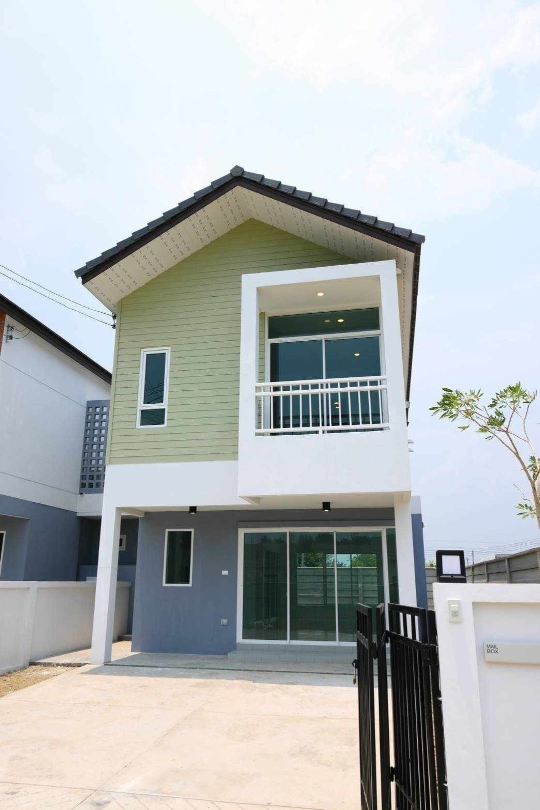 ประกาศฟรี! ซื้อ-ขาย-เช่า คอนโด บ้าน ทาวน์โฮม ที่ดิน และพื้นที่เชิงพาณิชย์ทั่วประเทศไทย ทุกทำเล ทุกงบประมาณ ไม่มีค่าใช้จ่าย ลงง่าย ขายไว เข้าถึงผู้ซื้อโดยตรง 3 192456pic2.jpg