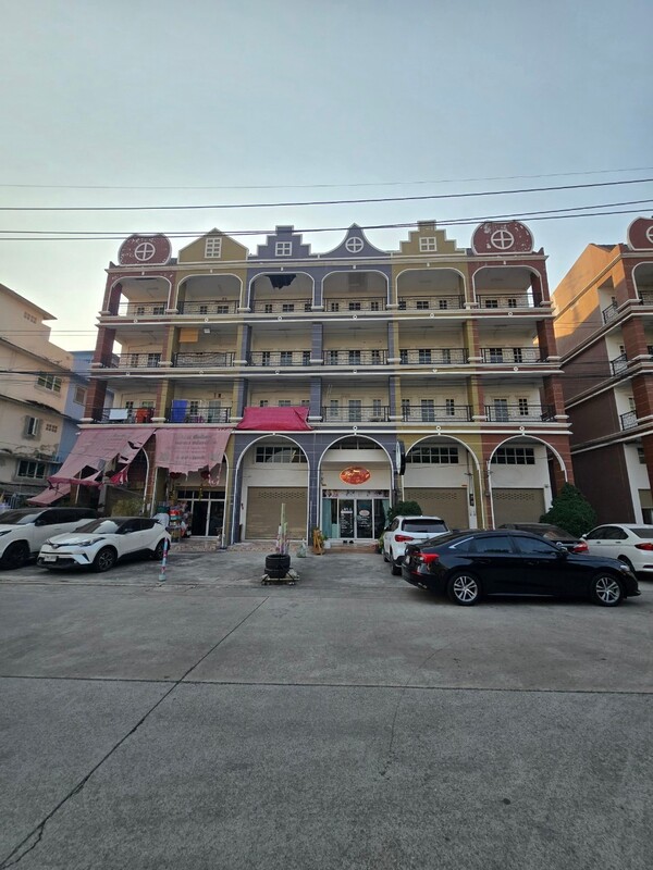 ประกาศฟรี! ซื้อ-ขาย-เช่า คอนโด บ้าน ทาวน์โฮม ที่ดิน และพื้นที่เชิงพาณิชย์ทั่วประเทศไทย ทุกทำเล ทุกงบประมาณ ไม่มีค่าใช้จ่าย ลงง่าย ขายไว เข้าถึงผู้ซื้อโดยตรง 3 487158pic2.jpg