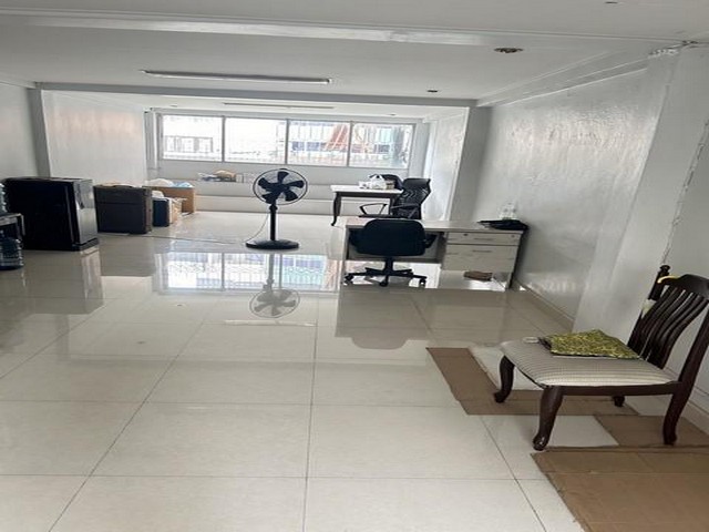 ประกาศฟรี! ซื้อ-ขาย-เช่า คอนโด บ้าน ทาวน์โฮม ที่ดิน และพื้นที่เชิงพาณิชย์ทั่วประเทศไทย ทุกทำเล ทุกงบประมาณ ไม่มีค่าใช้จ่าย ลงง่าย ขายไว เข้าถึงผู้ซื้อโดยตรง 5 486649pic4.jpg