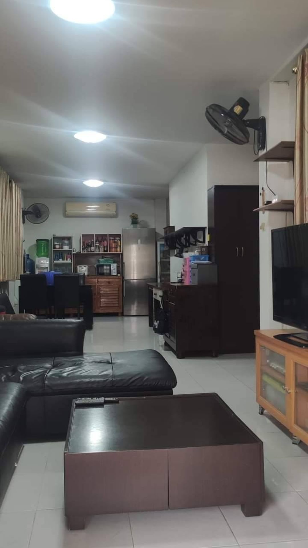 ประกาศฟรี! ซื้อ-ขาย-เช่า คอนโด บ้าน ทาวน์โฮม ที่ดิน และพื้นที่เชิงพาณิชย์ทั่วประเทศไทย ทุกทำเล ทุกงบประมาณ ไม่มีค่าใช้จ่าย ลงง่าย ขายไว เข้าถึงผู้ซื้อโดยตรง 3 192577pic2.jpg