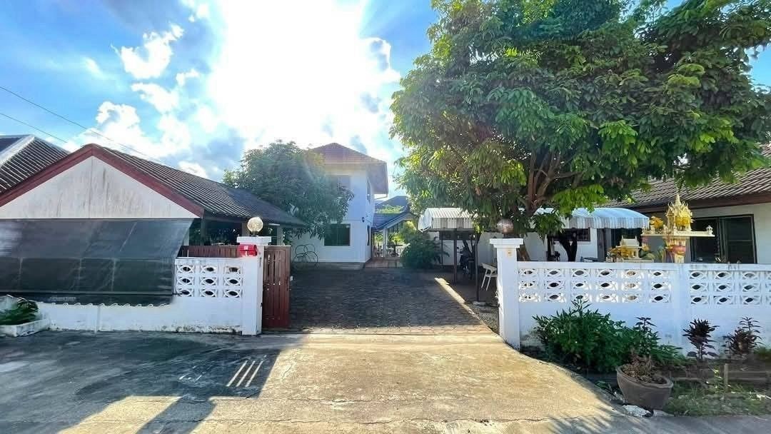 ประกาศฟรี! ซื้อ-ขาย-เช่า คอนโด บ้าน ทาวน์โฮม ที่ดิน และพื้นที่เชิงพาณิชย์ทั่วประเทศไทย ทุกทำเล ทุกงบประมาณ ไม่มีค่าใช้จ่าย ลงง่าย ขายไว เข้าถึงผู้ซื้อโดยตรง 7 192707pic1.jpg