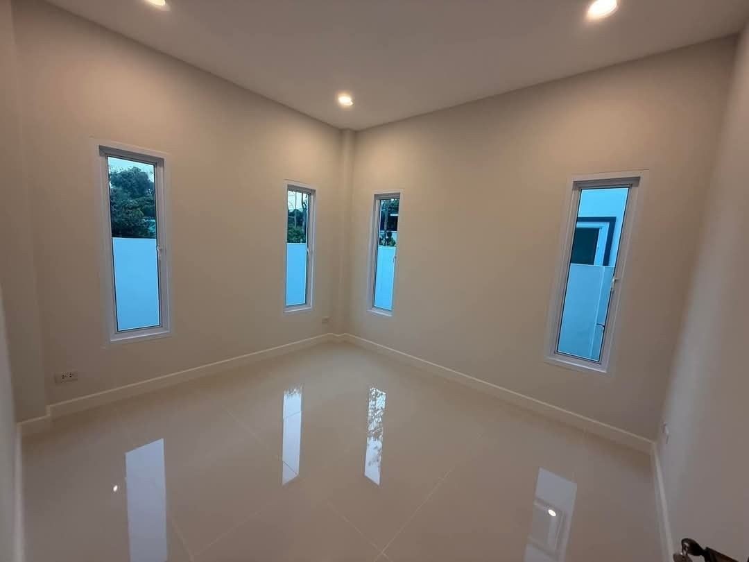 ประกาศฟรี! ซื้อ-ขาย-เช่า คอนโด บ้าน ทาวน์โฮม ที่ดิน และพื้นที่เชิงพาณิชย์ทั่วประเทศไทย ทุกทำเล ทุกงบประมาณ ไม่มีค่าใช้จ่าย ลงง่าย ขายไว เข้าถึงผู้ซื้อโดยตรง 14 192705pic3.jpg