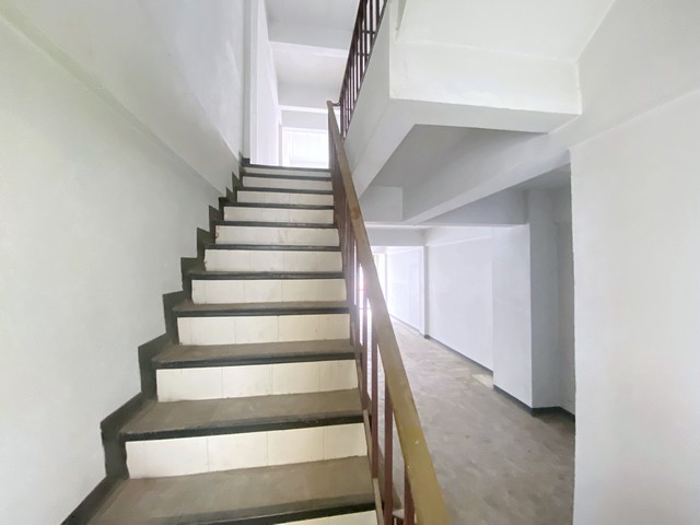 ประกาศฟรี! ซื้อ-ขาย-เช่า คอนโด บ้าน ทาวน์โฮม ที่ดิน และพื้นที่เชิงพาณิชย์ทั่วประเทศไทย ทุกทำเล ทุกงบประมาณ ไม่มีค่าใช้จ่าย ลงง่าย ขายไว เข้าถึงผู้ซื้อโดยตรง 5 14028pic4.jpg